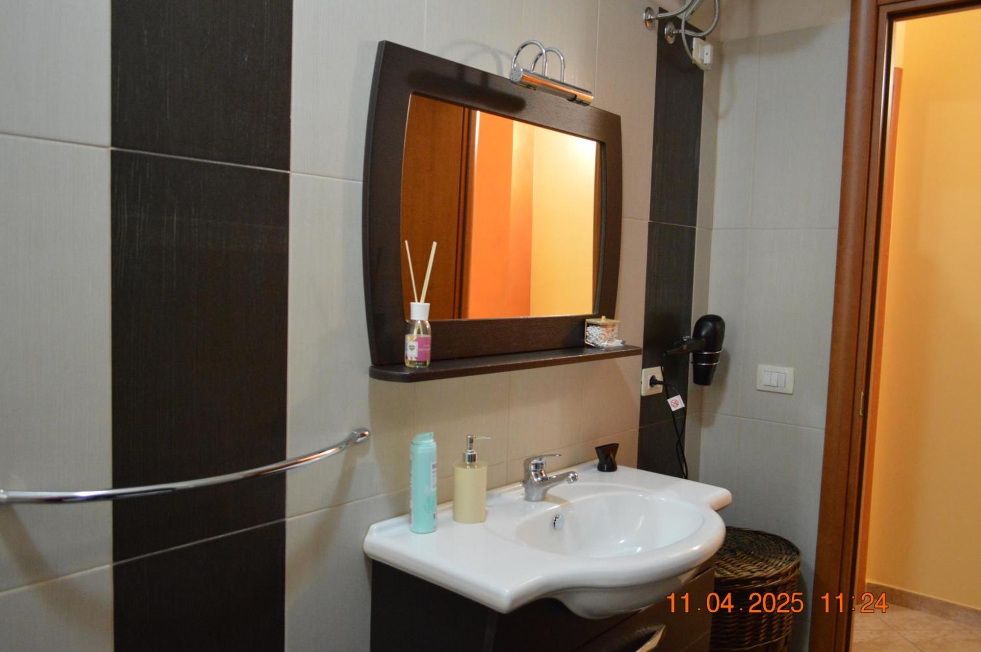 Al Cortile Del Pozzo Apartment Delia ภายนอก รูปภาพ